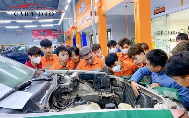 Vì sao làm dịch vụ sửa hộp số ô tô gây nguy hiểm?