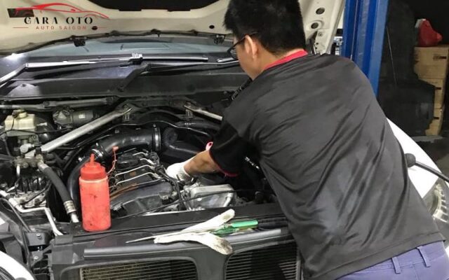 Bảo dưỡng Ô tô trước khi đi xa nên làm ở đâu uy tín?