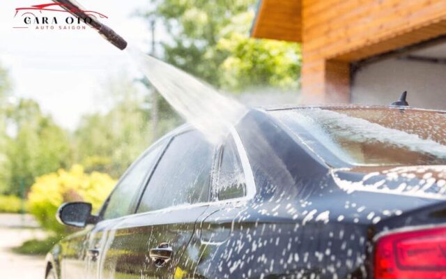 Chủ xe tại TPHCM nên đến đâu khi muốn Rửa xe ô tô chuyên nghiệp?